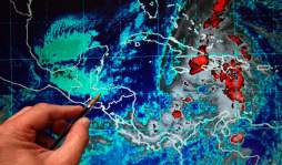 España dona a Honduras equipo para medición ambiental y protección civil