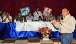 Prohibirán paros en escuelas y hospitales