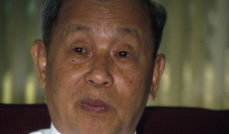 Muere creador de bebida energética Red Bull