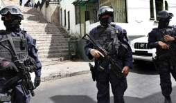 Investigan por qué no han separado a policías aplazados