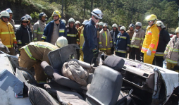 Bomberos de Canadá y Colombia capacitan en Honduras