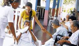 Un noviazgo imposible en asilo de ancianos Perpetuo Socorro