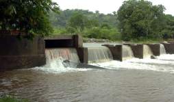 Detrás del huracán Ernesto vienen dos fenómenos más