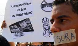 'Si la prensa no puede hacer su trabajo, la democracia no funciona”