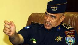 EUA apoyará a la Policía de Honduras, pero no al director