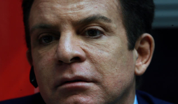 Salvador Nasralla: 'Yo protejo a las mujeres”