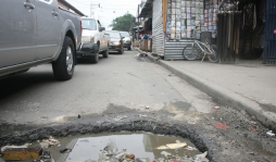 Destruida y abandonada red vial de San Pedro Sula