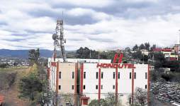 Honduras: Hondutel se hunde en mala administración
