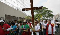 'Vayan y sean misioneros”
