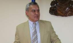 Renuncia cónsul de Honduras en Houston