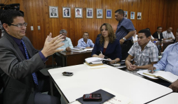Educación apoya reformas a Ley de Inprema