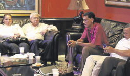 L 2,000 millones usarán en 2012