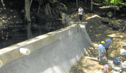 Invertirán L 4 millones en proyectos de agua