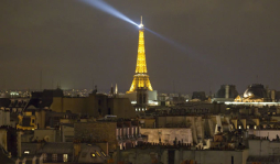 Pista de patinaje en la Torre Eiffel