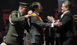 Alcalde de Bogotá prohíbe portar armas