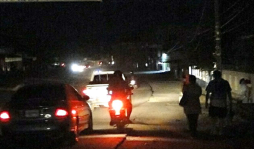 Apagones de Enee provocan malestar en El Progreso