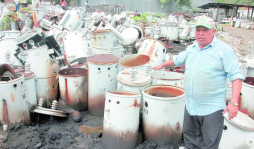 Como malos vendieron 845 transformadores