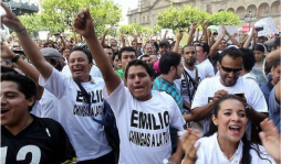 Récord por la 'mentada de madre' más grande del mundo