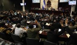 Ley del Juicio Político en Honduras se aprobaba anoche