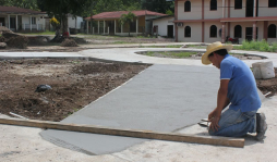 Construyen plaza en San Francisco