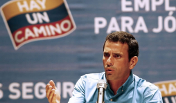 Puedo ganar 'por más de un millón de votos”: Capriles