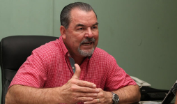 Roberto Contreras: 'No se pagará combustible ni celulares a los funcionarios”