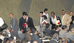 Dan 72 horas para comisión de depuración