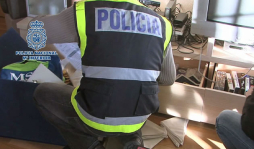 Detienen a 25 miembros de Anonymous en España y Latinoamérica