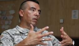 Hondureño luchó en Bosnia y volvió a su país para ayudar