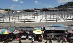 Frenan construcción del mercado Colón