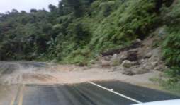 Por intensas lluvias evacuan a 43 personas en Omoa, Cortés