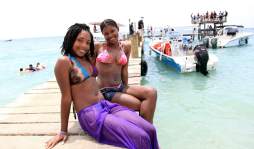 Belleza, playas, sol y diversión en el Caribe de Honduras