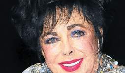 Personajes del mundo que dijeron adiós en el 2011