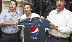 Rambo de León, la sorpresa de Motagua