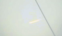 Video de la extraña bola de fuego que surca el cielo de Tela