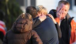 El mundo lamenta masacre en escuela primaria Sandy Hook