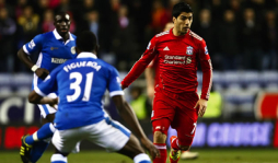 Wilson la pasó muy mal contra el City