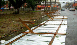 Fuertes vientos y lluvias dejan daños en varios sectores de La Ceiba
