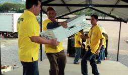 Observadores de la OEA piden esperar resultados oficiales