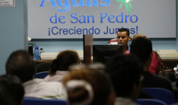 Denuncian abusos en servicio de agua