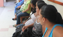Aumentan partos de adolescentes en clínica de Choloma