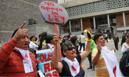 Estados Unidos está 'preocupado' por nueva ley de medios de Ecuador