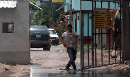 Encerrados viven más de 100,000 sampedranos