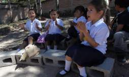Escuelas con más necesidad tendrán prioridad