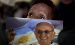 Papa Francisco envía mensaje a sus fieles argentinos