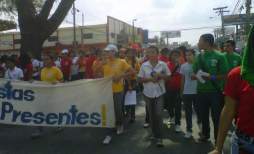 Marcha del Día del Trabajo fue politizada por zelayistas