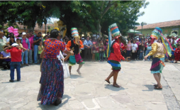 Un éxito Caravana de la Identidad en Comayagua