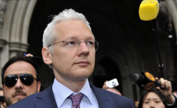 Assange asegura que publicación de documentos secretos de Snowden continuará