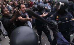 España: 38 arrestados y 64 heridos en masivas manifestaciones