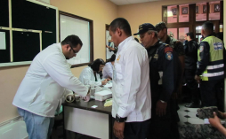 Unos 425 policías son sometidos a pruebas toxicológicas en San Pedro Sula